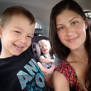 Meet your Posher, Olivia